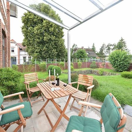 Kanalvilla - Urlaub Am Nord-Ostseekanal - Zwei Ferienwohnungen Im Angebot- Eine Im Dachgeschoss Und Eine Wohnung Mit Garten Sehestedt  ภายนอก รูปภาพ