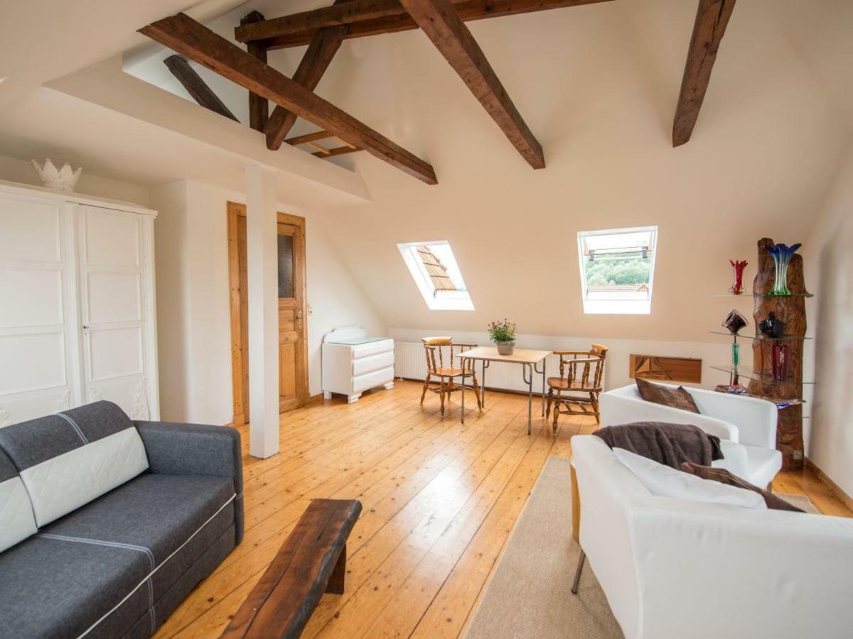 Kanalvilla - Urlaub Am Nord-Ostseekanal - Zwei Ferienwohnungen Im Angebot- Eine Im Dachgeschoss Und Eine Wohnung Mit Garten Sehestedt  ภายนอก รูปภาพ